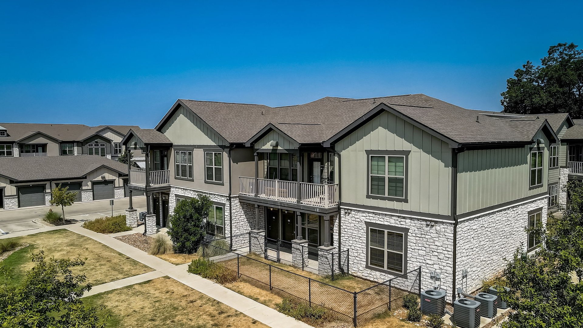 Photos of Springs at Round Rock in Round Rock, Texas